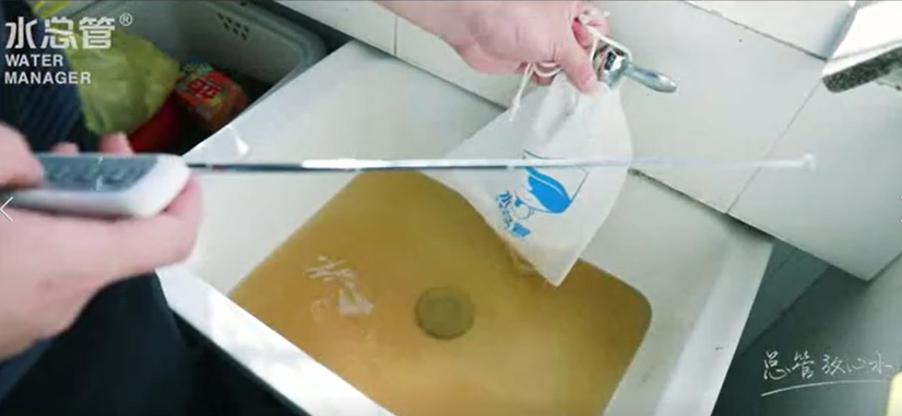 水质量的好坏直接影响身体健康！你需要一台水管清洗机